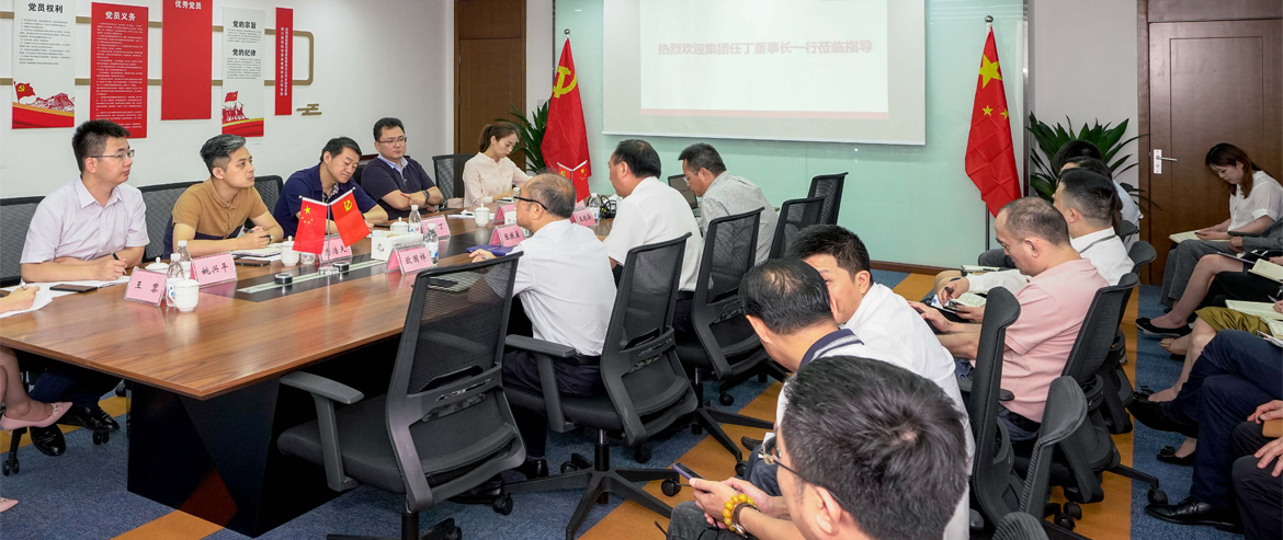 為旅游插上航空“翅膀”，給旅游增添科技“引擎”，用創新創造更大價值