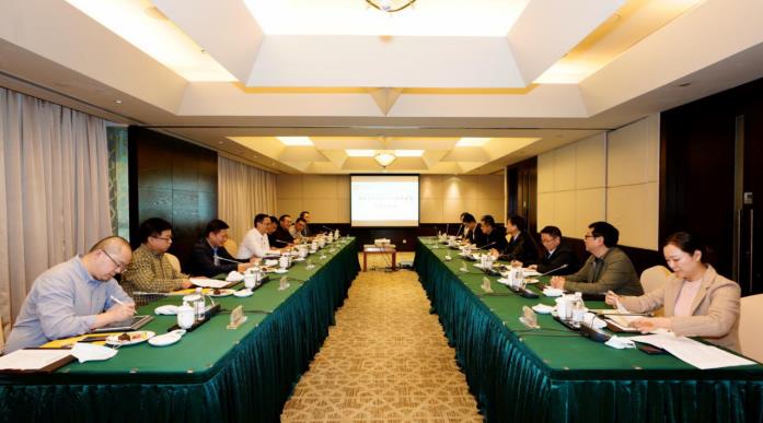 集團黨委書記、董事長任丁會見重慶尊龍凱時集團董事長喬昌志一行