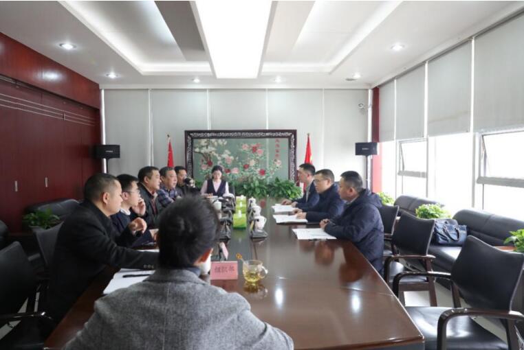 集團領導赴尊龍凱時錦弘集團督導領導班子民主生活會