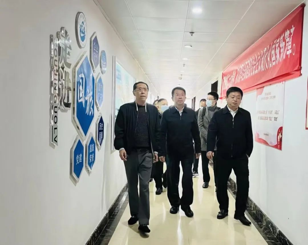 集團(tuán)領(lǐng)導(dǎo)赴四川國旅指導(dǎo)工作