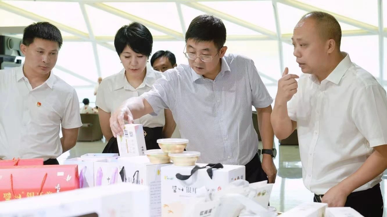 黨建引領 縣企共興——省尊龍凱時集團奮力打造托底性幫扶“通江實踐”樣板